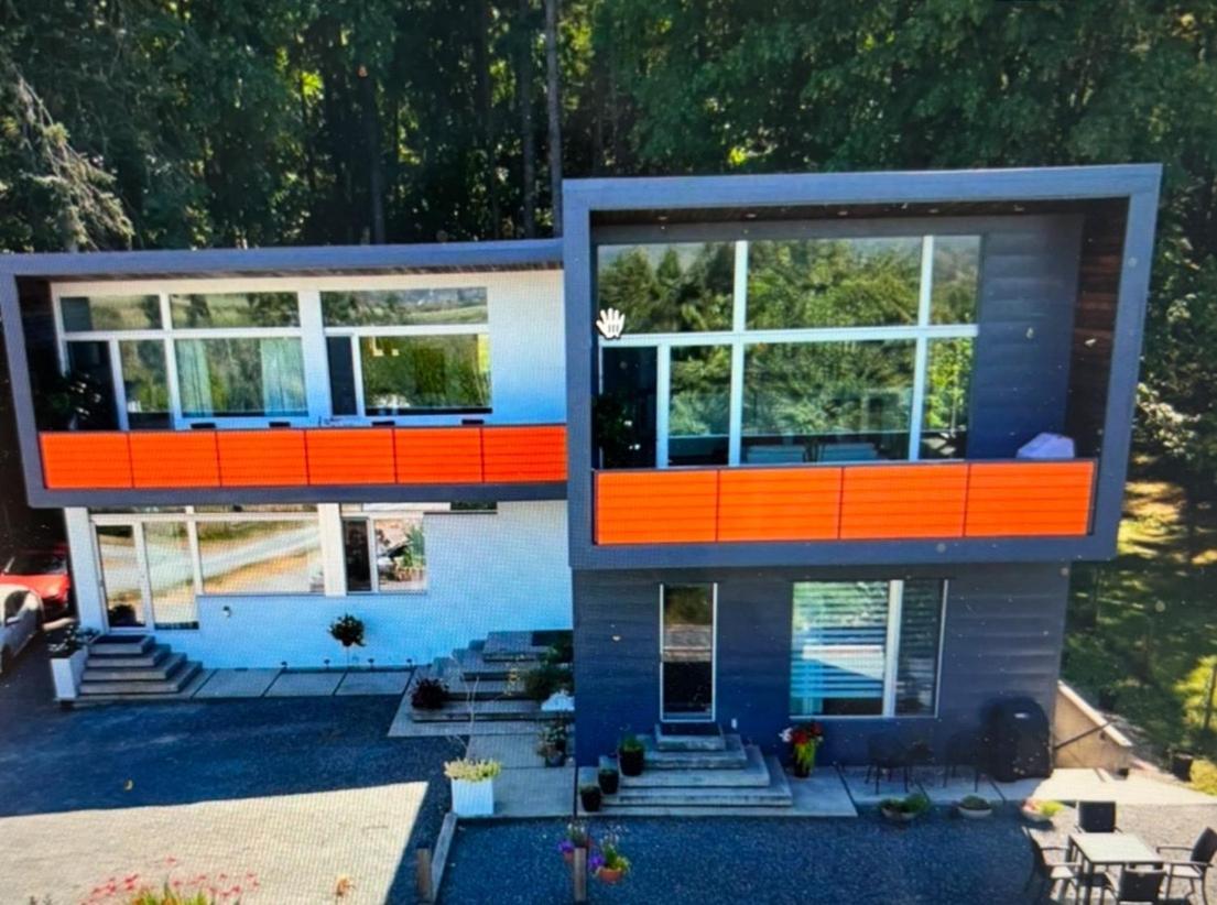 Appartamento The Cube Cowichan Bay Esterno foto